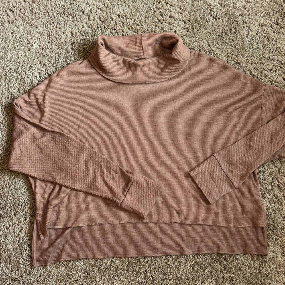 American Eagle Outfitters Cropped Sweater